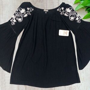 Cowgirl Hardware Womens Sz M Black Soft Knit Peasant Embroidered Blouse Western